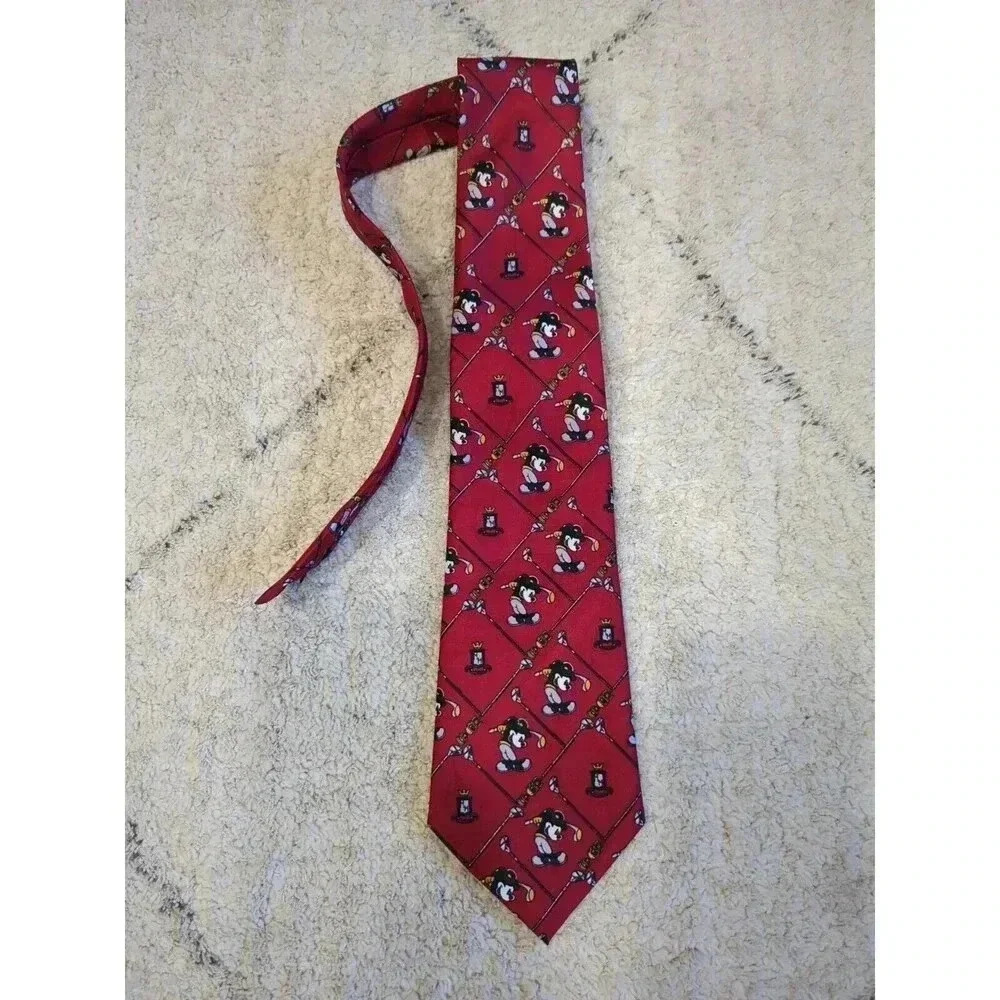 Mickey Unlimited | Men's Dad Neck Tie Mickey Playing Golf in Red‎